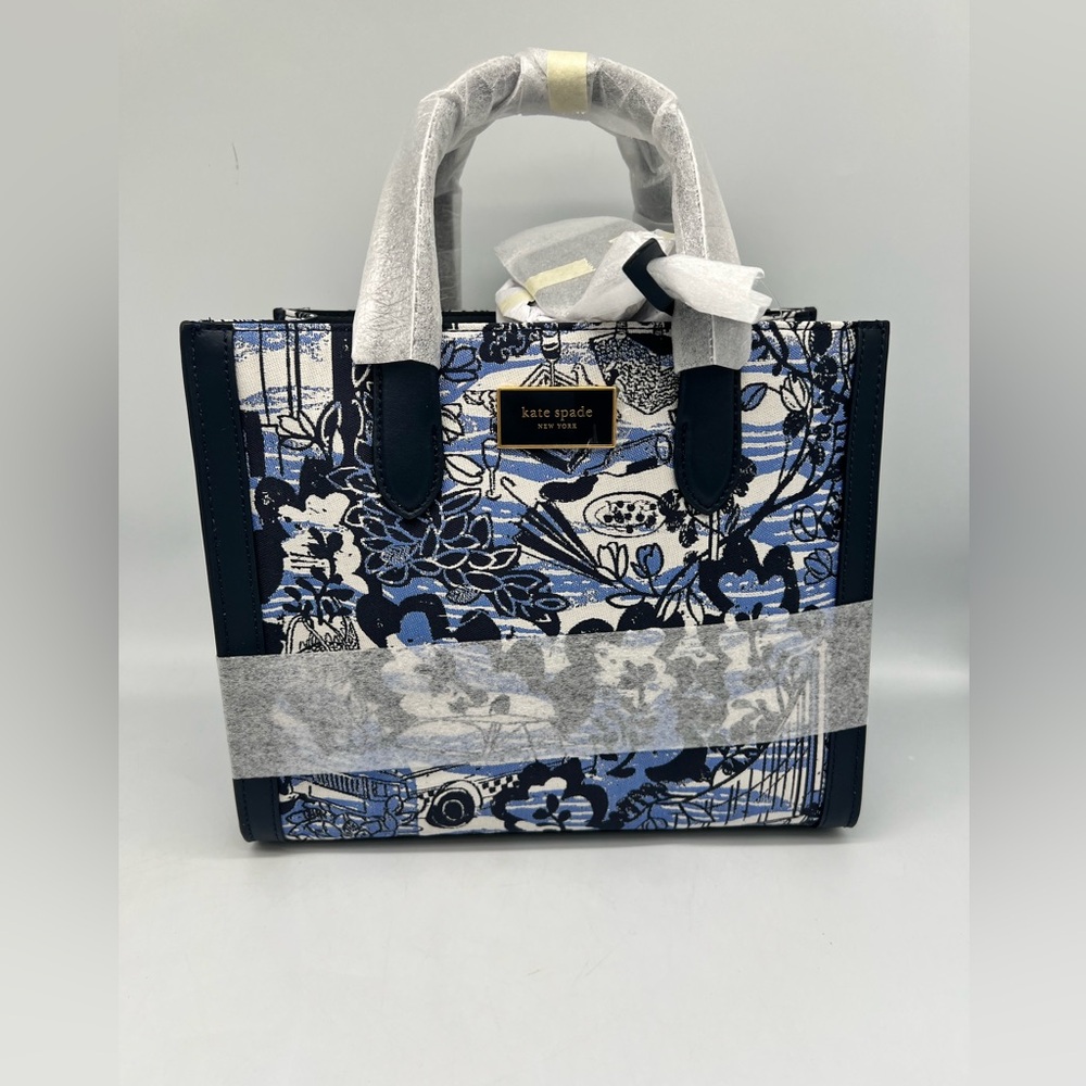 Kate Spade Manhattan Walk In The Park Toile Jacquard Fabric - Picture 9 of 11
